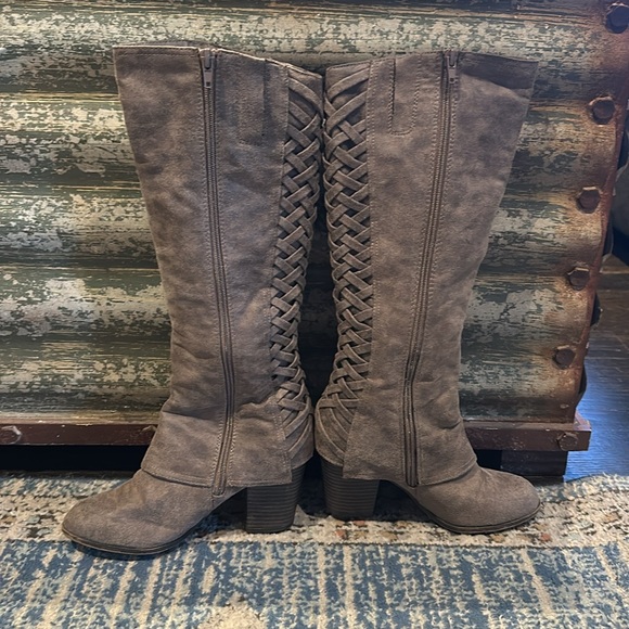 Women's Tall Suede Boots - Gray - Picture 2 of 4